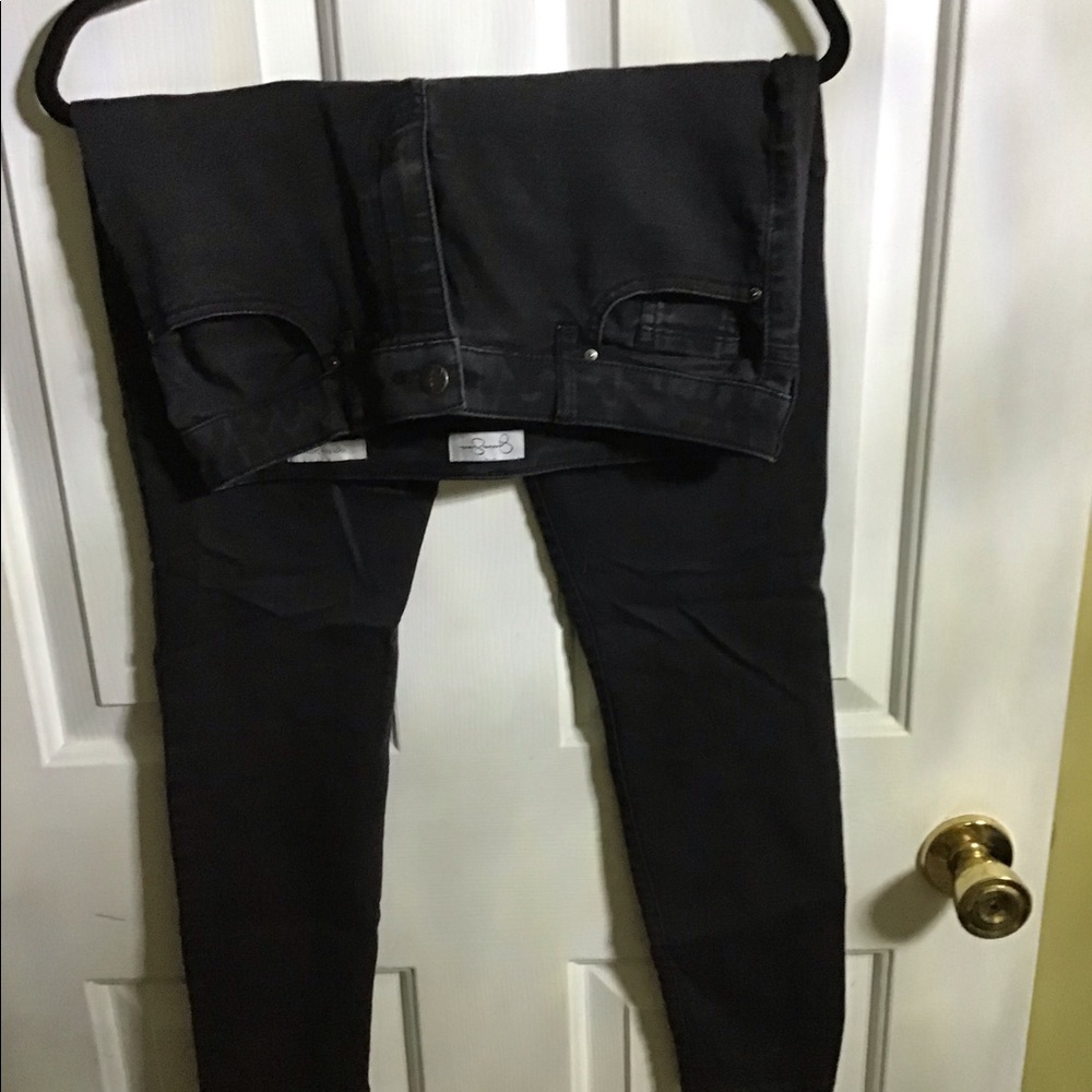 Black jeggings